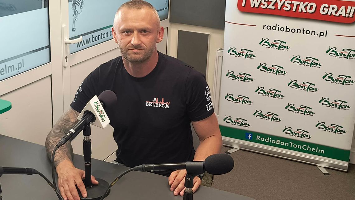 Po niemal pięciu latach przerwy na poligonowe szlaki powraca jedno z najbardziej legendarnych i wymagających wydarzeń o charakterze militarnym w Polsce. „Selekcja”, stworzona przez majora Arkadiusza Kupsa - wórcę systemu Combat 56 - ponownie wystawi uczestników na próbę.