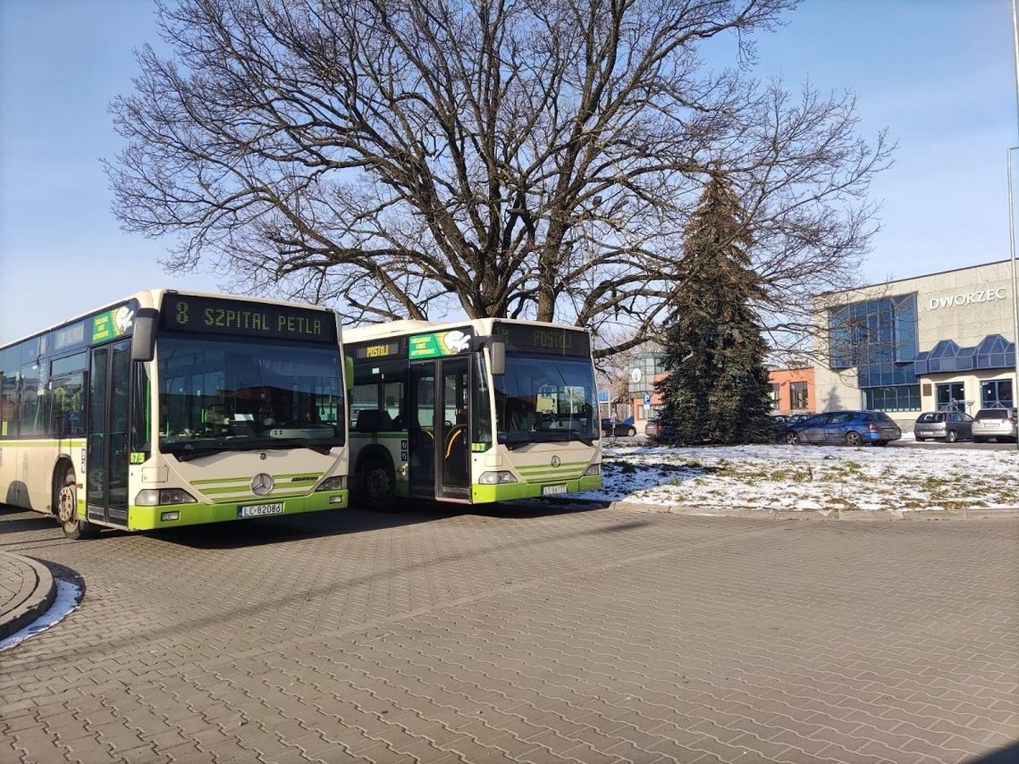 Chełm. Starszy pan się zgubił. Wezwano miejskich strażników