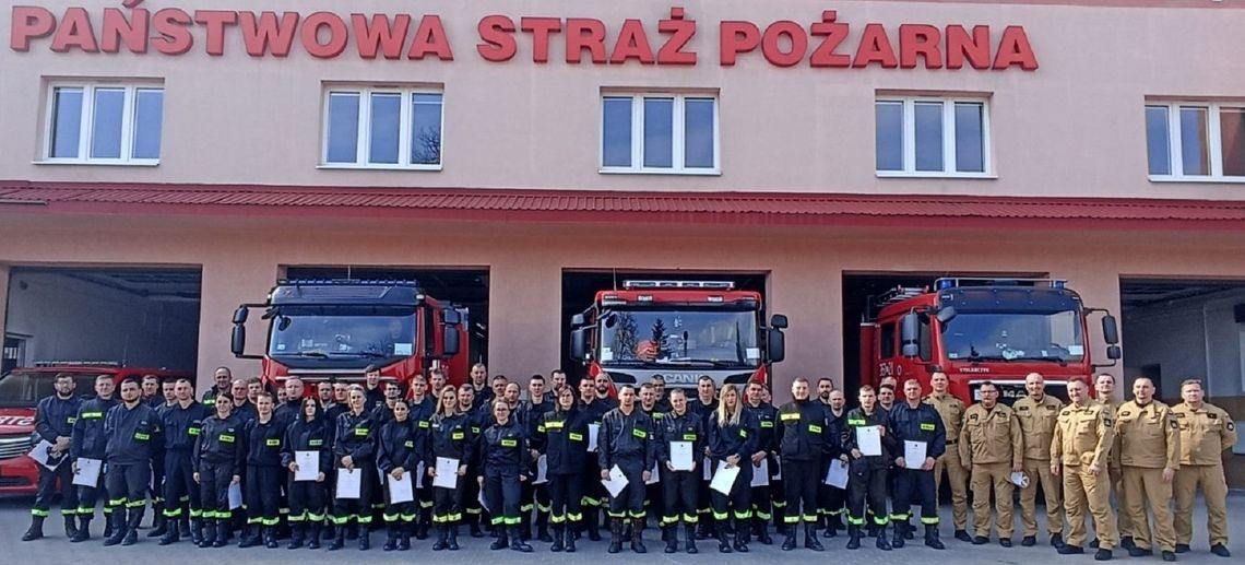 Chełm. Strażacy ochotnicy przeszkoleni. 51 zdało egzamin! [ZDJĘCIA]