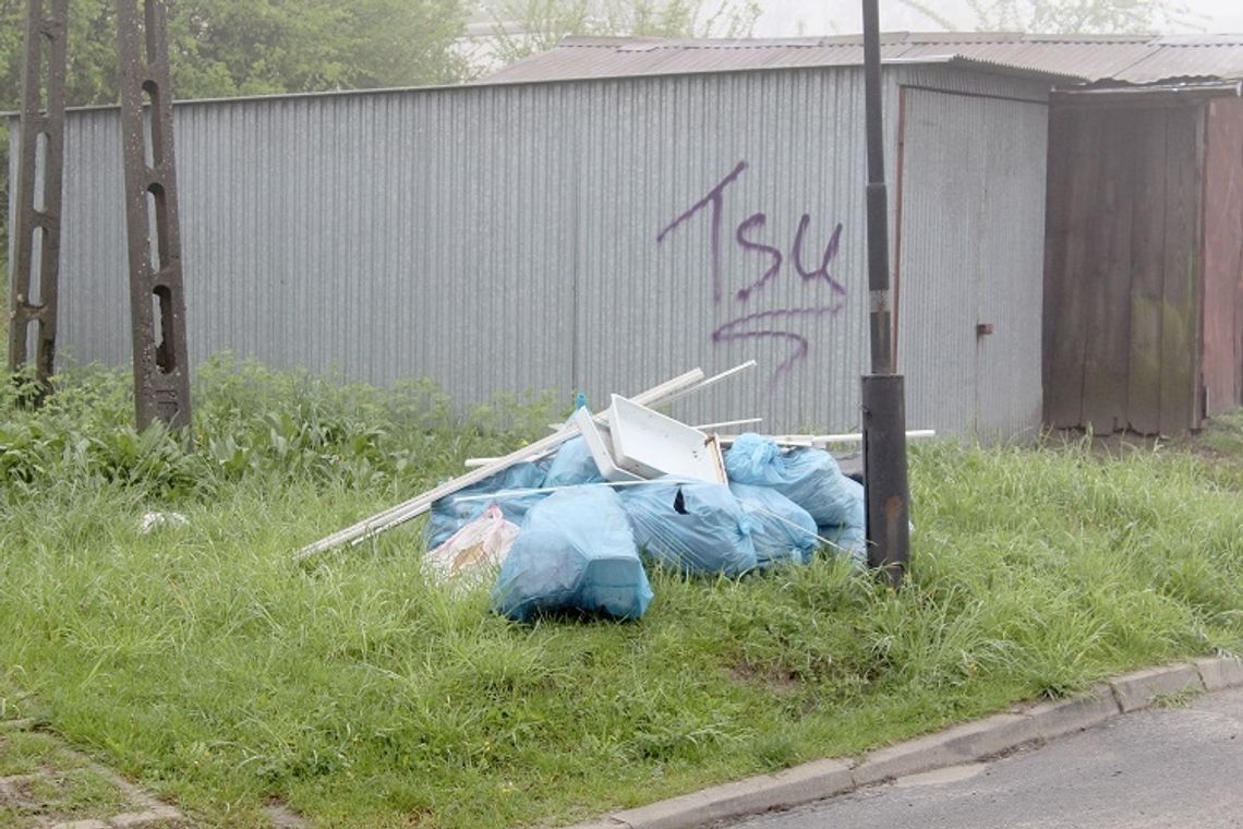 Chełm tonie w śmieciach