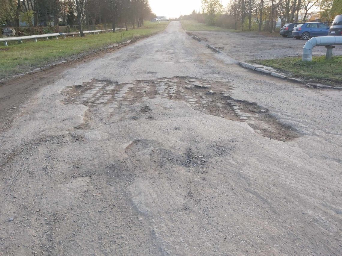 Chełm. Czy ulica Towarowa doczeka się naprawy? Radny pyta - prezydent odpowiada