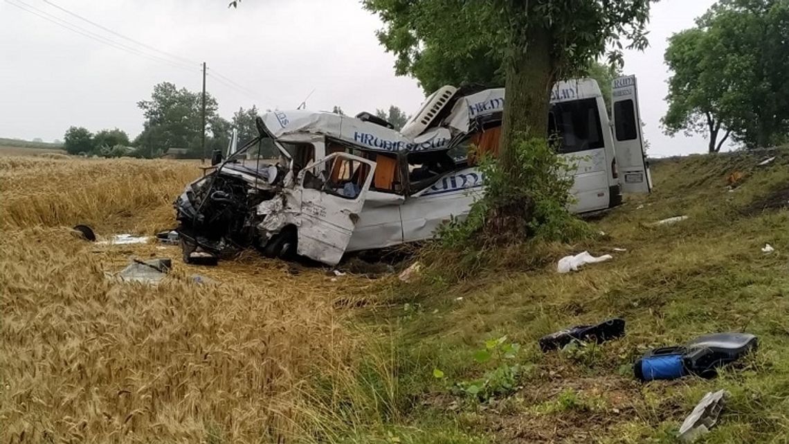 Chełm: Tragedia na DK12 - dwie osoby zginęły w wypadku