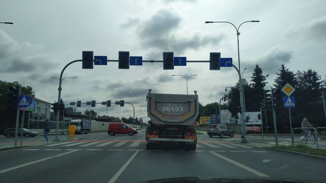 Chełm. Ważne dla kierowców! Jutro naprawa świateł na skrzyżowaniu Rejowieckiej i Szpitalnej Chełm. Ważne dla kierowców! Jutro naprawa świateł na skrzyżowaniu Rejowieckiej i Szpitalnej