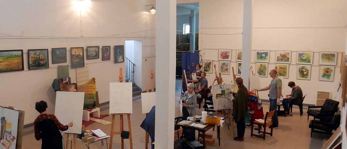 Chełm: Wystawa poplenerowa Stowarzyszenia Twórczego "Pasja" Chełm: Wystawa poplenerowa Stowarzyszenia Twórczego "Pasja"