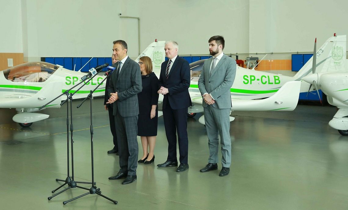 Chełmska uczelnia ma nowe samoloty | Super Tydzień