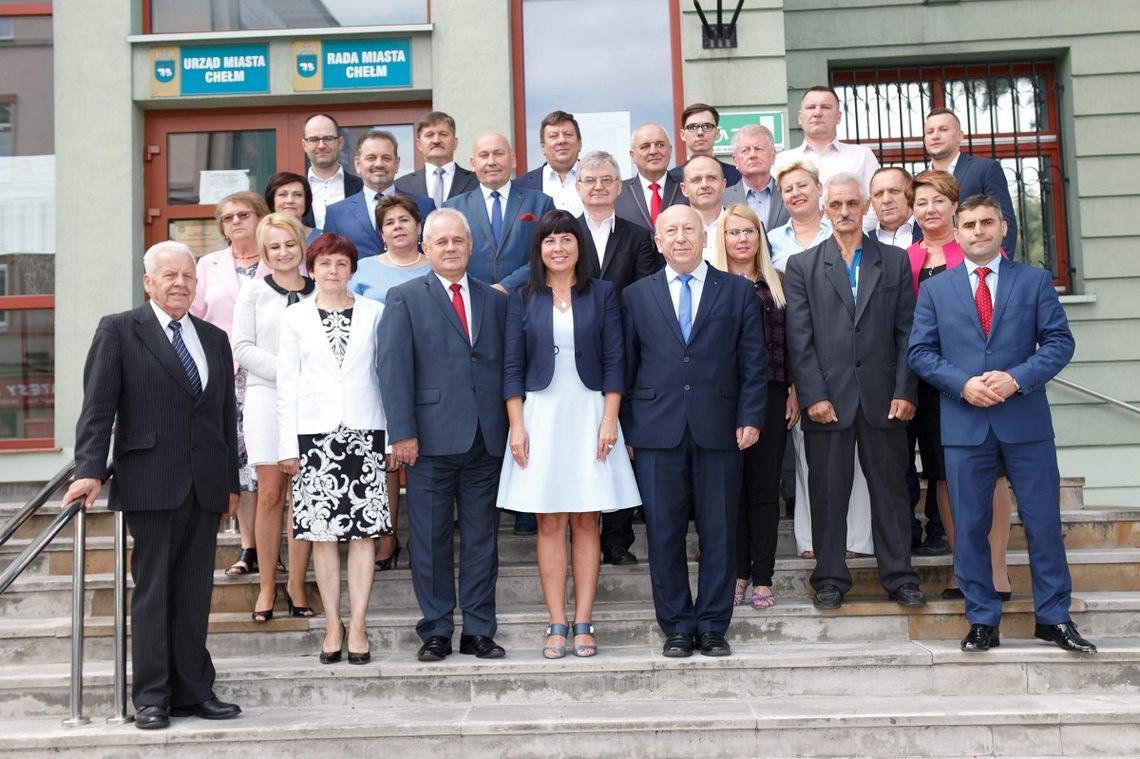 Coś się kończy, coś zaczyna... Coś się kończy, coś zaczyna...