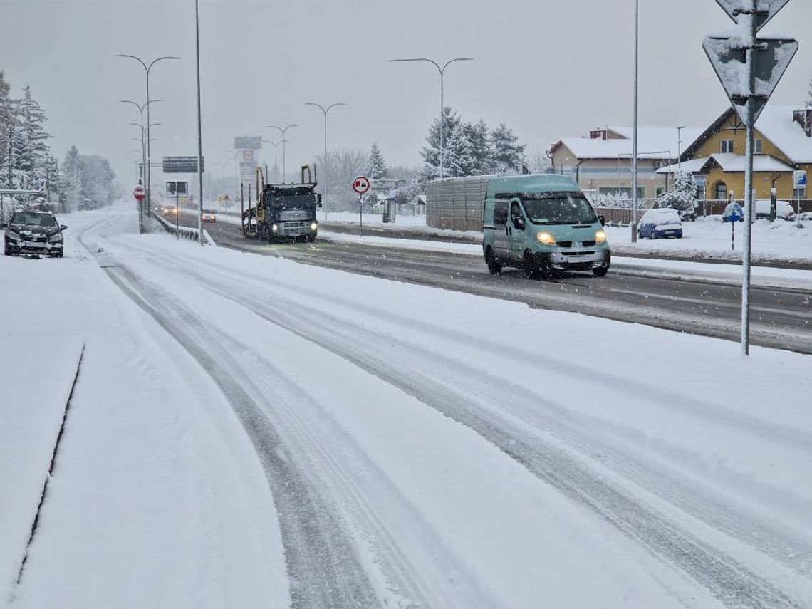 Pierwszy śnieg w tym roku nie zaskoczył drogowców?