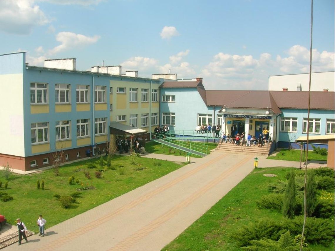 Gorąca dyskusja na temat szkoły podstawowej w Wierzbicy nie cichnie Gorąca dyskusja na temat szkoły podstawowej w Wierzbicy nie cichnie