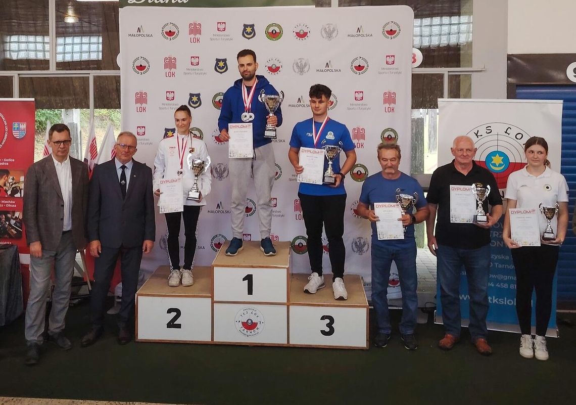 Dragoni wracają do medalowej rywalizacji