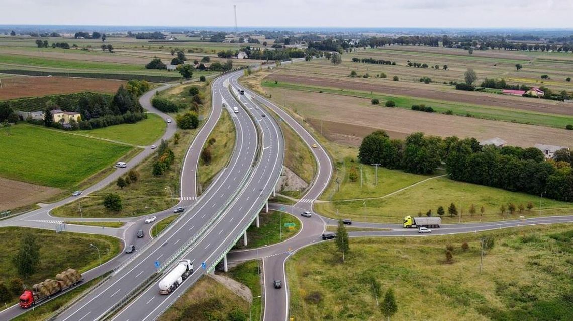 Ekspresówka S12 coraz bliżej. Wojewoda dał zielone światło na budowę odcinka Piaski - Dorohucza Ekspresówka S12 coraz bliżej. Wojewoda dał zielone światło na budowę odcinka Piaski - Dorohucza