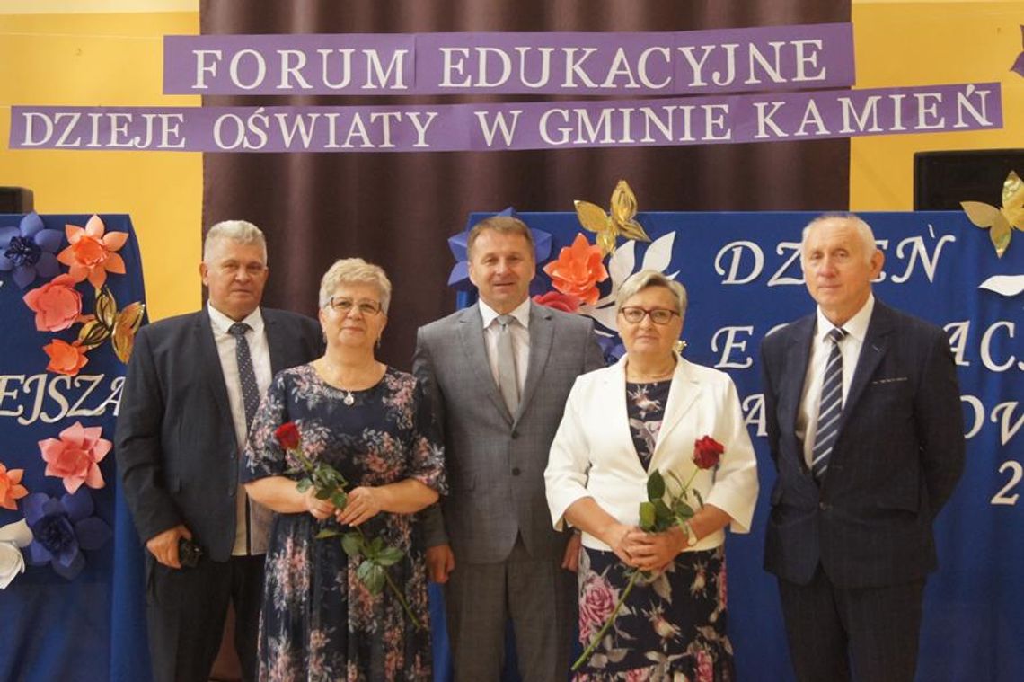 Forum Edukacyjne Dzieje oświaty w gminie Kamień [ZDJĘCIA]