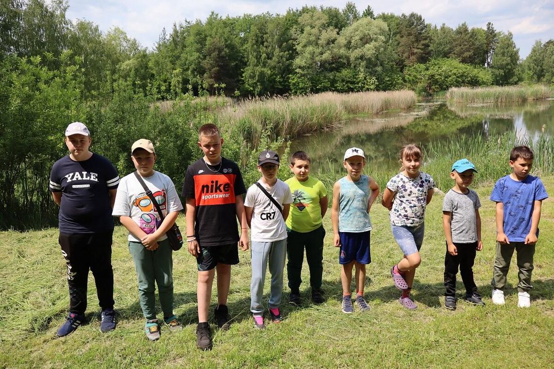 Gm. Białopole. Swoje święto uczcili z wędkami w dłoniach Gm. Białopole. Swoje święto uczcili z wędkami w dłoniach