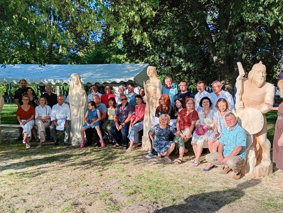 gm. Dorohusk. "Szept Rzeki – Echa Nadbużańskich Mocy" artyści ożywiają dziedzictwo Świerży