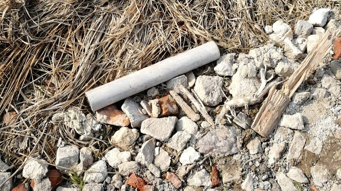 Gm. Dubienka. Czym łatane są remontowane drogi?