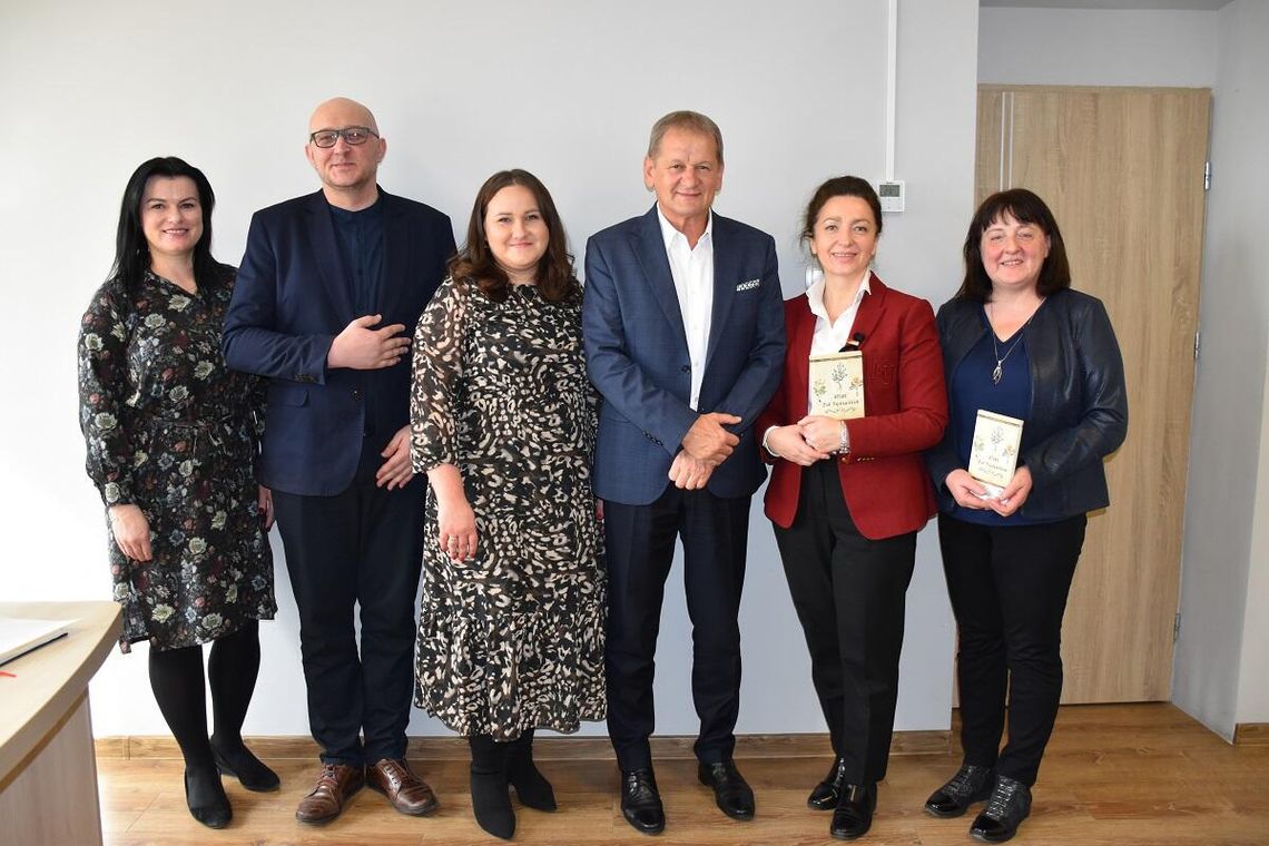 Gm. Fajsławice. Nauka prosto z pola. Kontynuują współpracę z Uniwersytetem Przyrodniczym