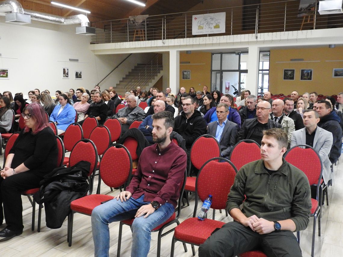 Gm. Izbica. Mieszkańcy przeszkoleni z ochrony ludności i obrony cywilnej Gm. Izbica. Mieszkańcy przeszkoleni z ochrony ludności i obrony cywilnej