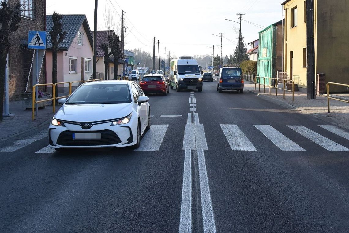 Gm. Izbica. Seniorka potrącona na przejściu. Nagranie ku przestrodze!