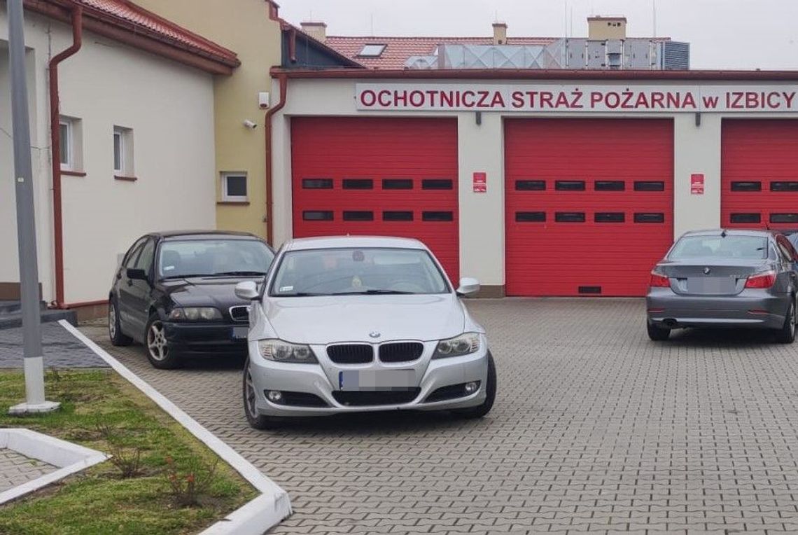 Gm. Izbica. Trzy 38-latki zablokowały wyjazd strażakom na akcję swoimi BMW