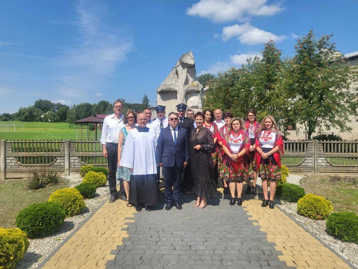 Gm. Izbica. Wspominali wysiedlenia sprzed 80 lat [ZDJĘCIA]