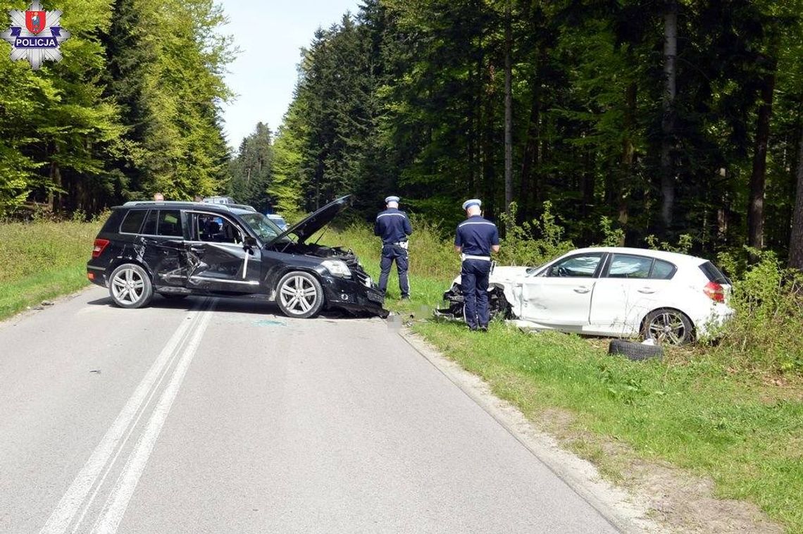 5 tys. mandatu dla kierowcy, który spowodował kolizję z udziałem 3 pojazdów [ZDJĘCIA]