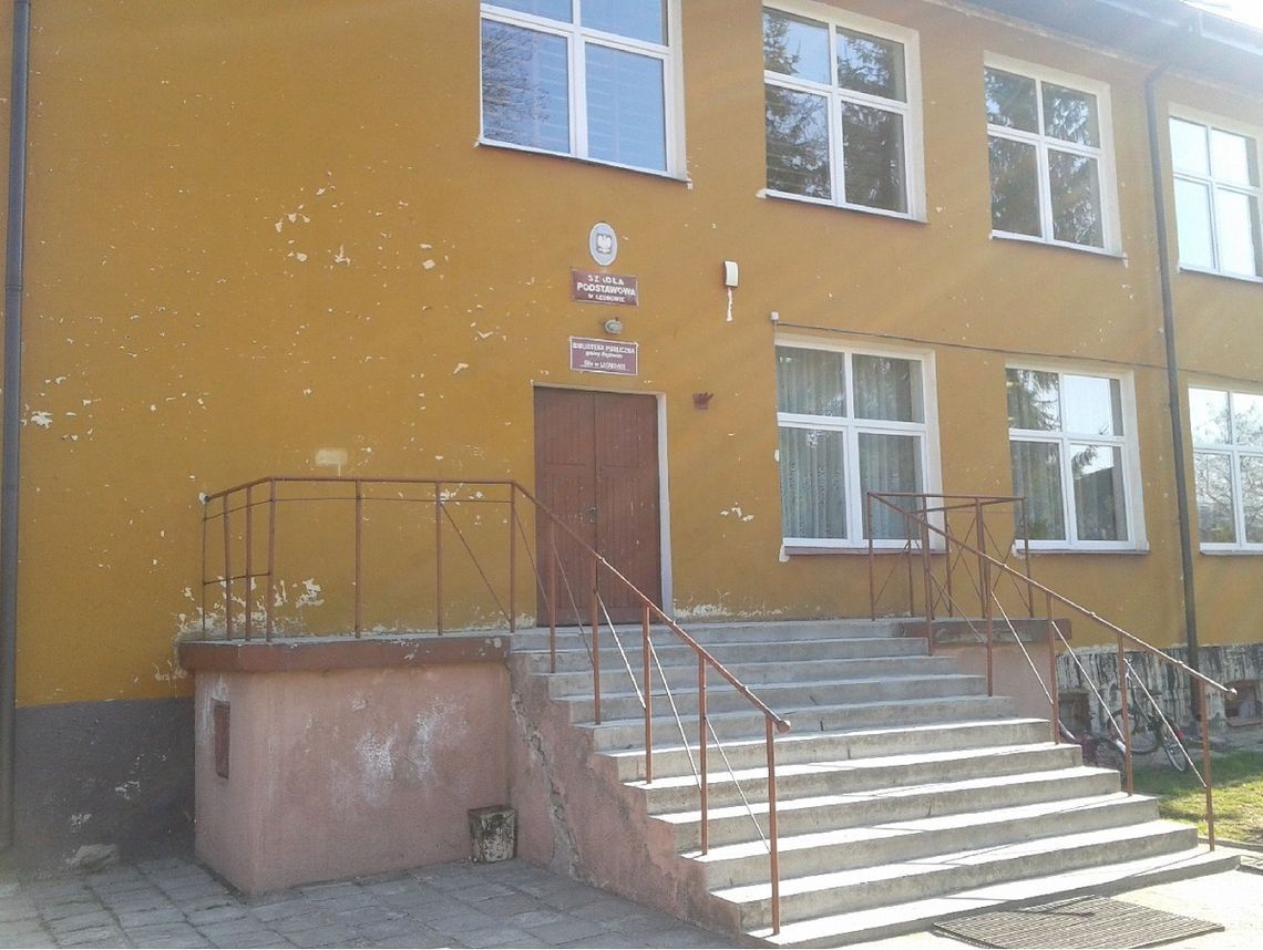 Efektywne zagospodarowanie budynku, w którym funkcjonowała niegdyś placówka edukacyjna, to zagadnienie, które mieszkańcom i władzom sen z powiek spędza od przynajmniej kilku lat. Obecnie wydaje się jednak, że dalsze znaki zapytania przestaną w końcu ciążyć nad głowami decydentów.