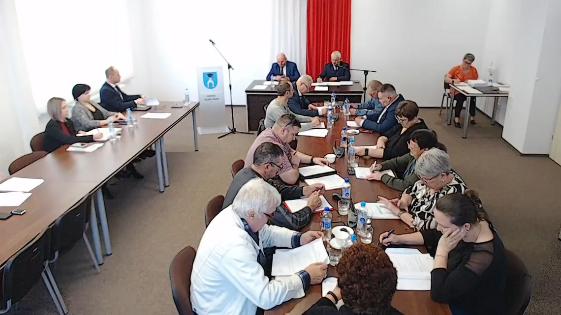 Gm. Ruda-Huta. Tyle płacą i na tyle mogą liczyć. Gmina zaktualizowała listę usług w ramach systemu gospodarowania odpadami