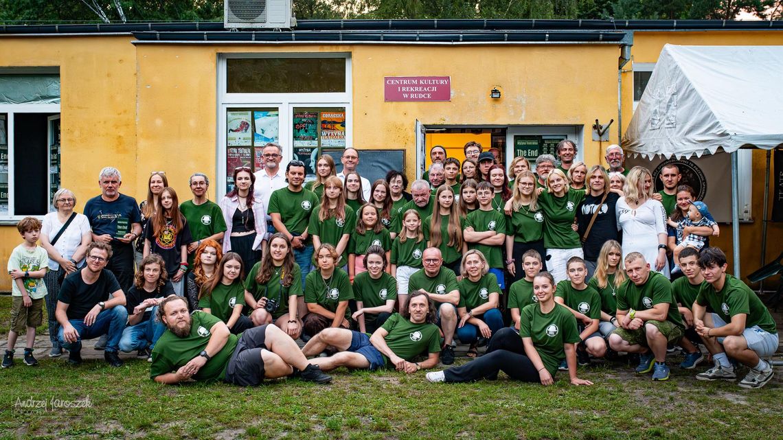 Gm. Ruda-Huta. Wyżyna Teatralna "The End" - koniec epoki, początek nadziei Gm. Ruda-Huta. Wyżyna Teatralna "The End" - koniec epoki, początek nadziei