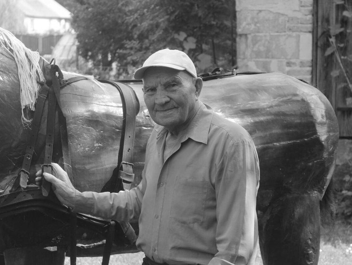 Gm. Sawin. Gmina opłakuje swojego artystę i świadka historii. Zmarł Józef Felczyński