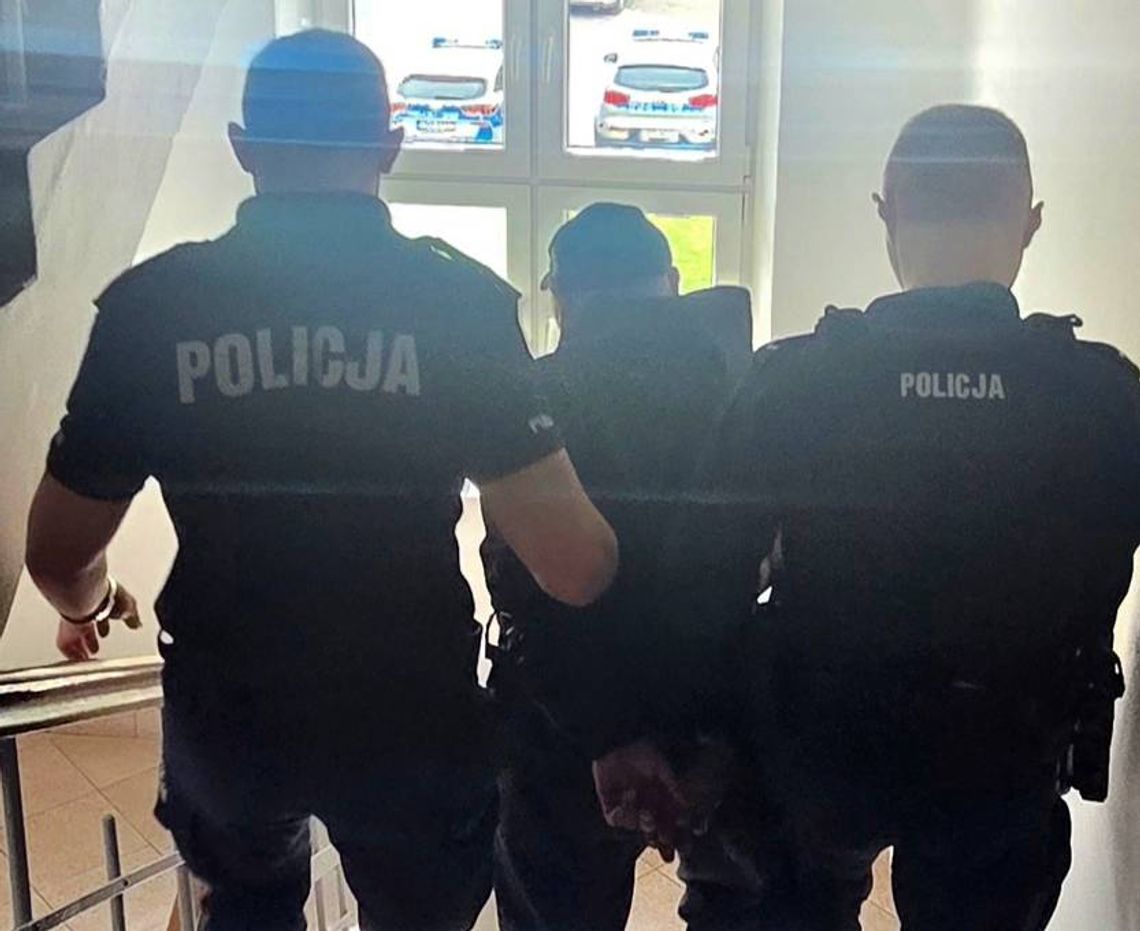 Gm. Siennica Różana. Pijany recydywista wpadł w ręce policji. Odwiedził ojca mimo zakazu