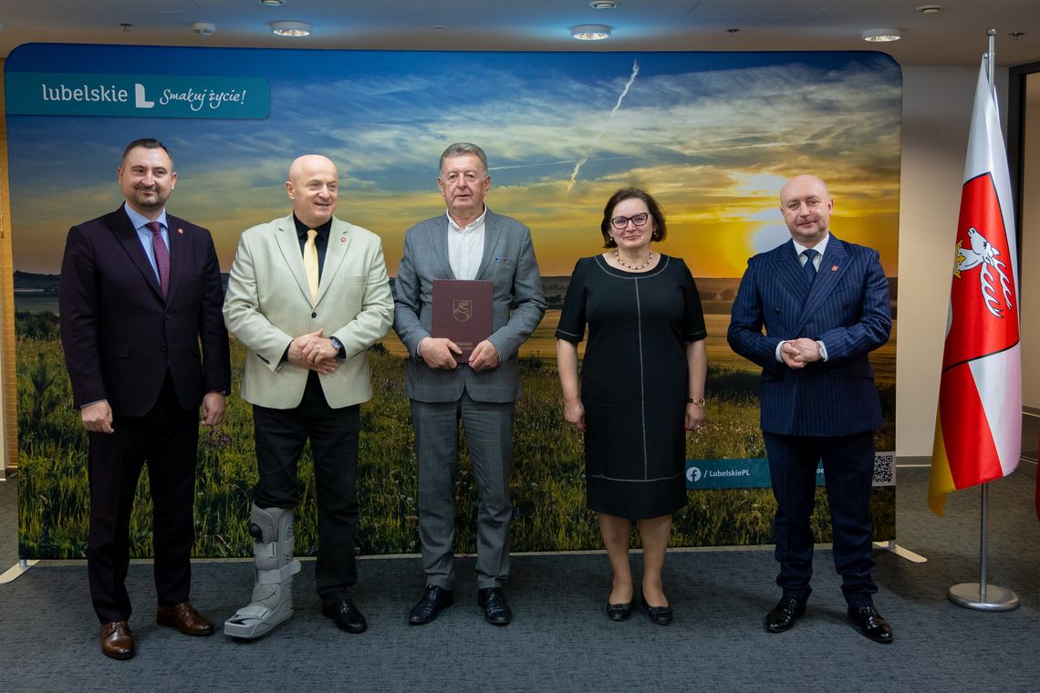 Gm. Siennica Różana. Rolnicy ze Żdżannego zyskają lepszy dojazd do pól Gm. Siennica Różana. Rolnicy ze Żdżannego zyskają lepszy dojazd do pól