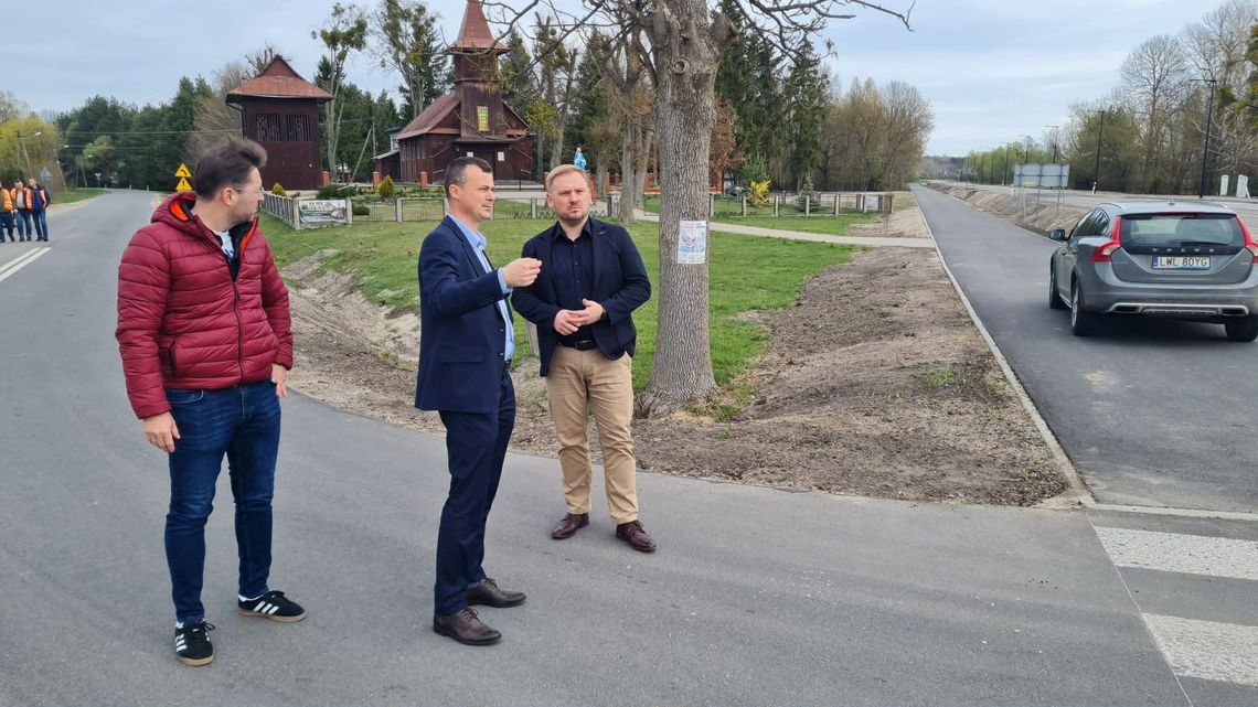 spotkanie na terenie ścieżki rowerowej przy dk 82