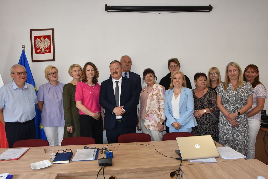 Gm. Włodawa. Awans zawodowy w Różance i wybór dyrektora w Orchówku