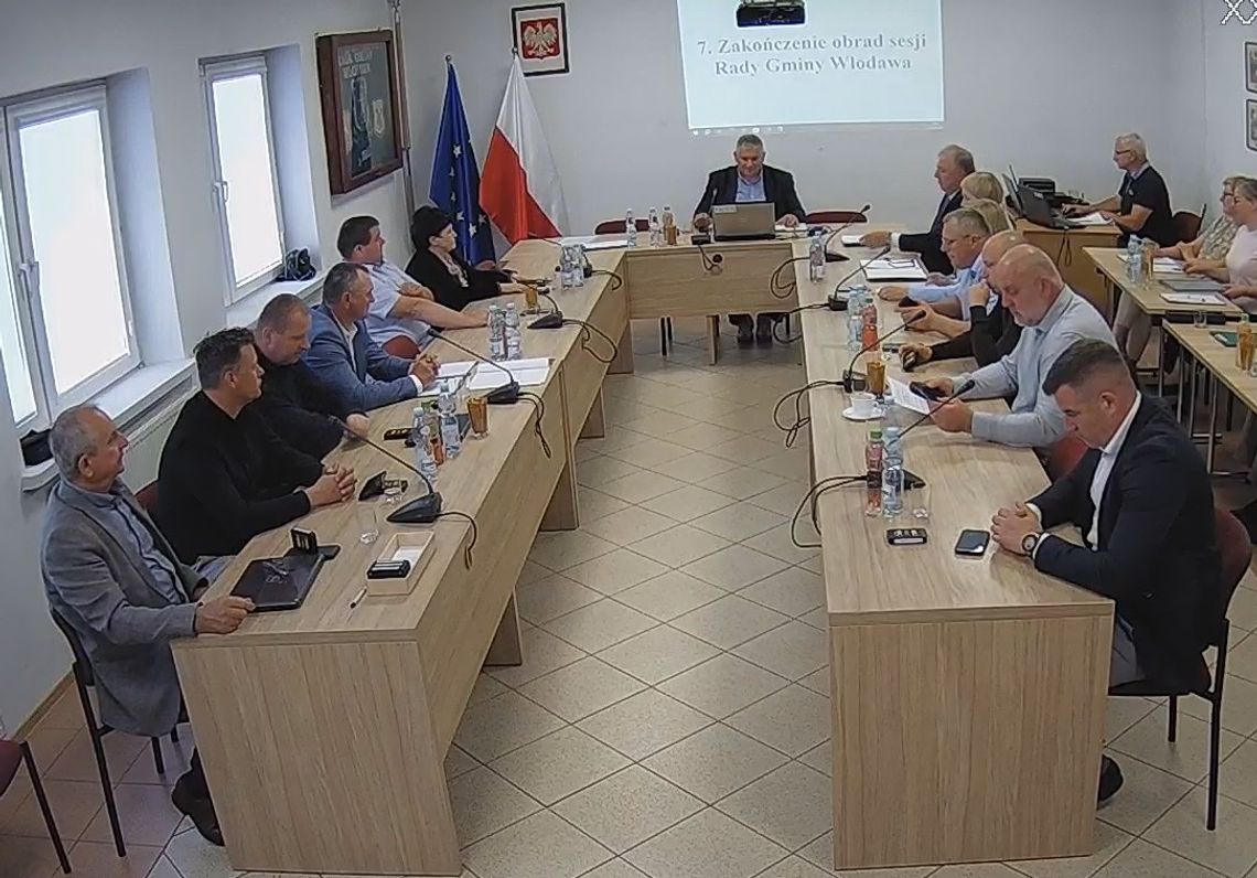 kadr z majowej sesji rady gminy włodawa