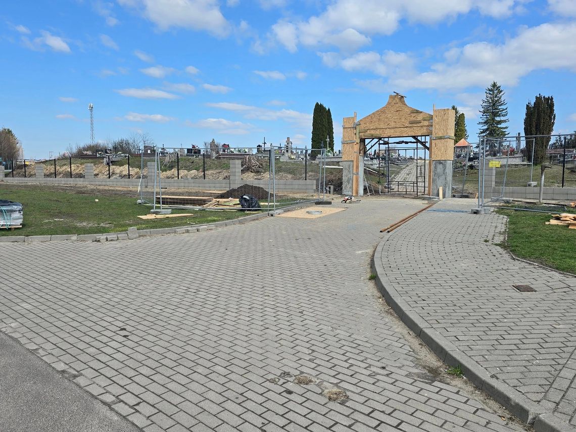 Gm. Wojsławice. Nowe ogrodzenie nie wszystkim w smak