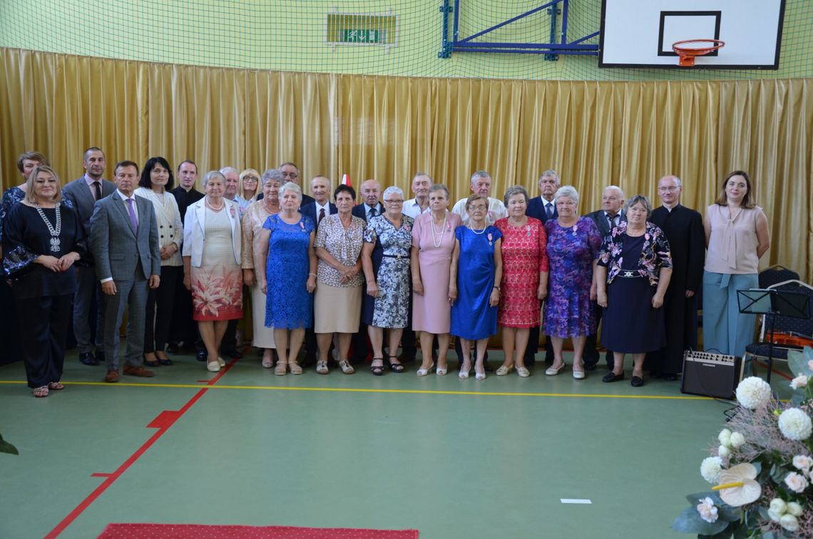 Gm. Żmudź. Te małżeństwa są ze sobą już 50 lat! Gratulujemy!!! [GALERIA ZDJĘĆ]