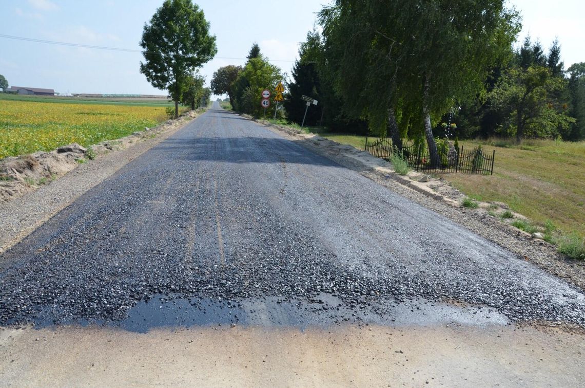 Gm. Żmudź. Zdążyli przed zimą. Tam jeździ się już jak po stole