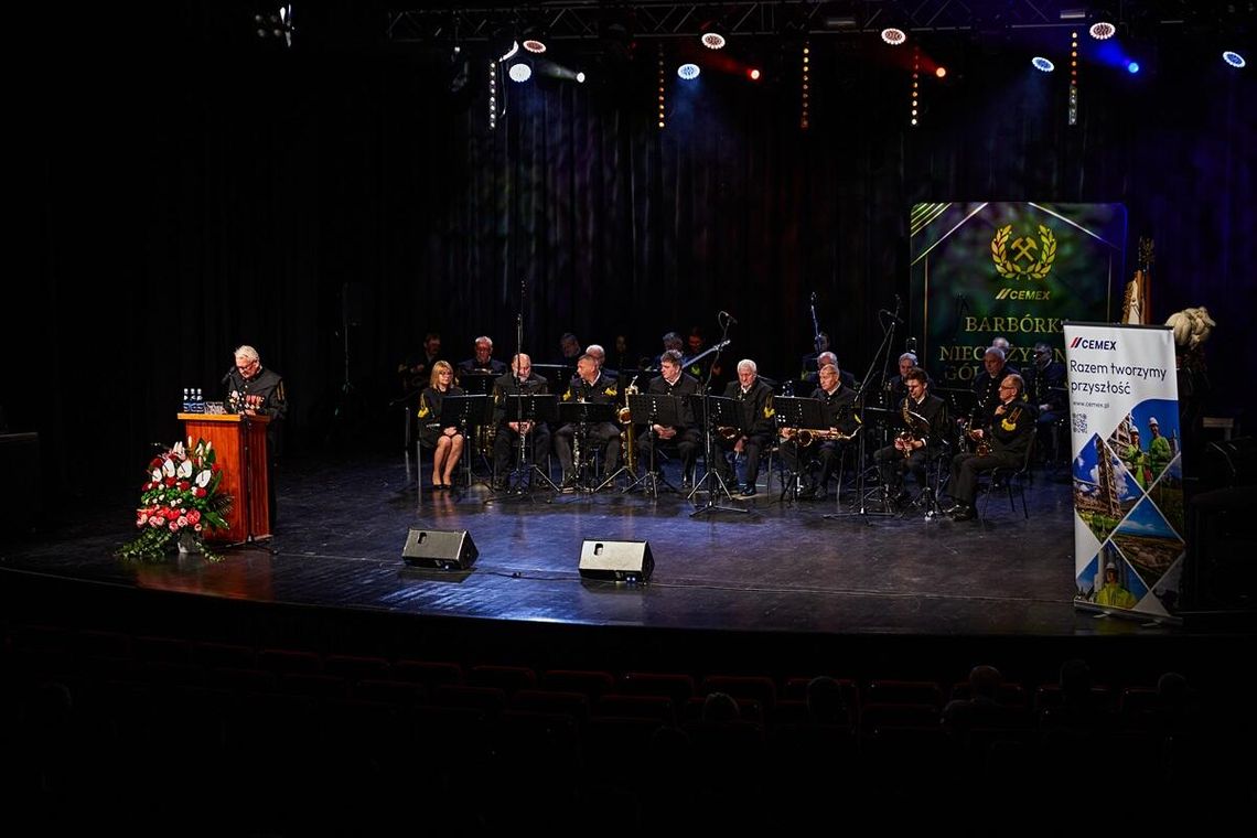 Górnicy świętowali w Chełmie. Barbórka w Cemex [GALERIA ZDJĘĆ]