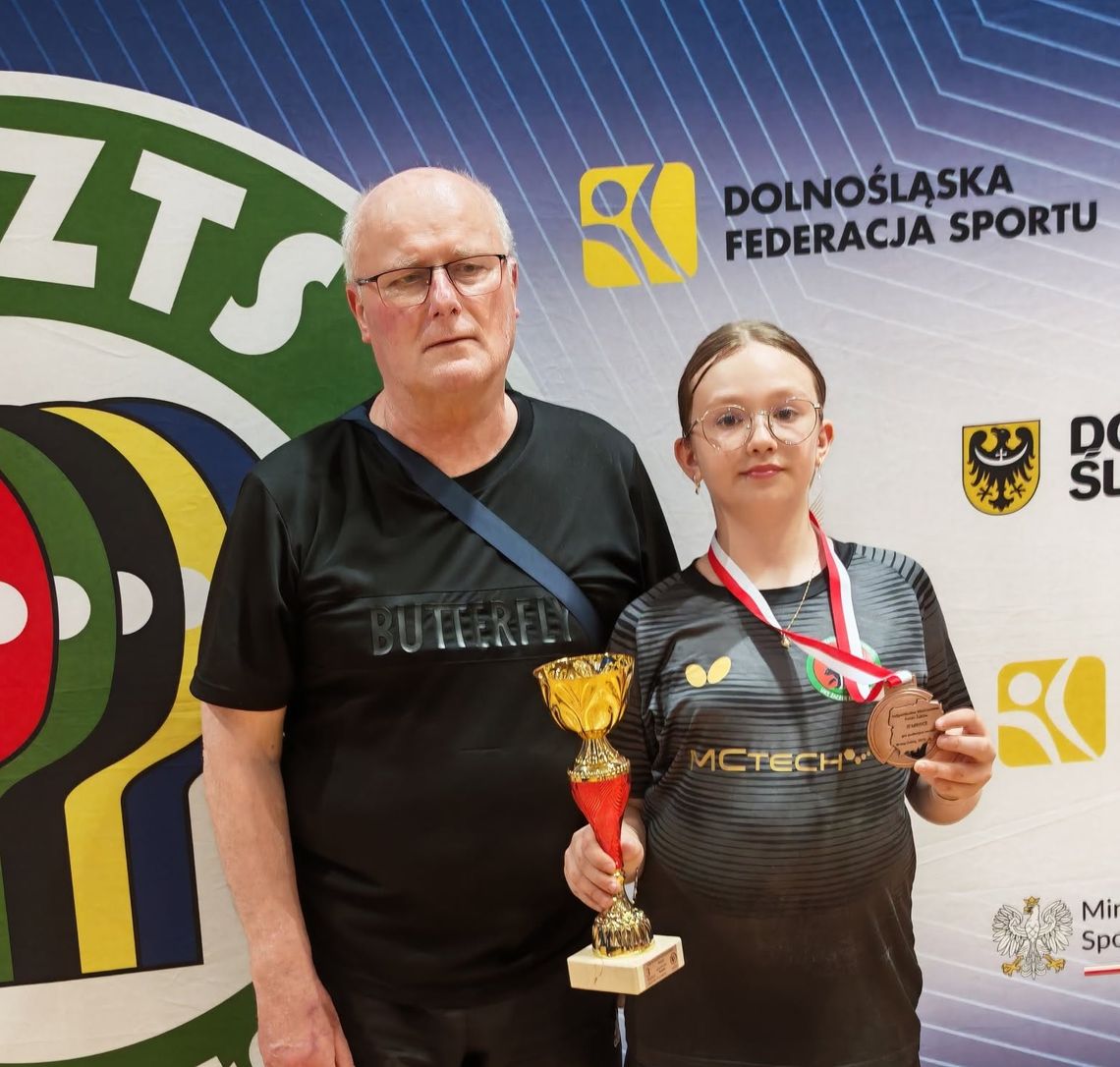 Historyczny medal Nikoli Urbańczyk UKS Żaczek Fajsławice