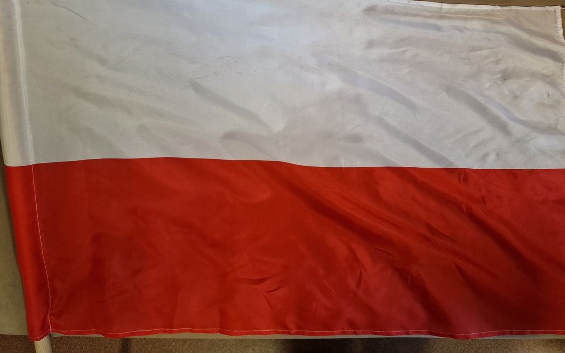 Na proteście rolników znieważył polską flagę! Usłyszał zarzuty