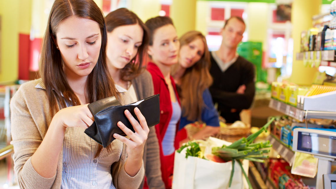 Ile zarabiają Polacy? Dużo mniej niż wynosi średnia płaca Ile zarabiają Polacy? Dużo mniej niż wynosi średnia płaca