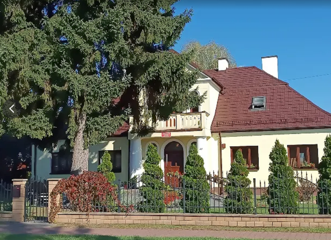 Inwestycyjny falstart w Dorohusku. Remont ŚDS „Cytrynka” musi poczekać Gmina Dorohusk unieważniła przetarg na modernizację Środowiskowego Domu Samopomocy „Cytrynka”. Powodem okazała się zbyt wysoka cena jedynej złożonej oferty. Choć samorząd zabezpieczył na inwestycję 341 940 zł, wykonawca wycenił realizację zadania na ponad 534 tys. zł, czyli o blisko 193 tys. zł.