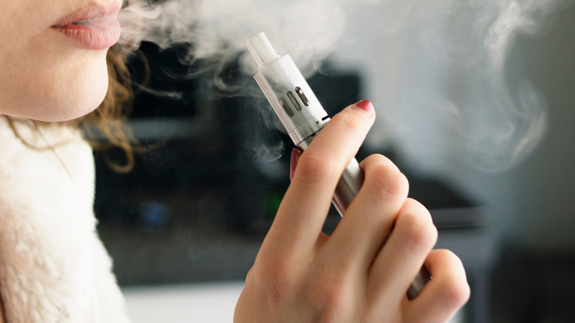 Jest zakaz sprzedaży e-papierosów. W sklepach i przez internet
