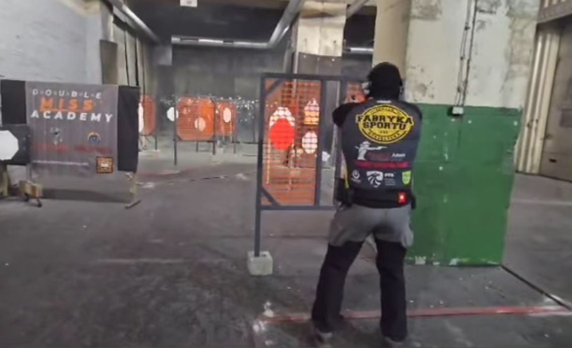 Kamil Mirzwa rozpoczął ligę indoor od medalu Kamil Mirzwa