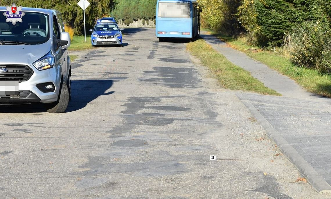 Kaplonosy. 7-latka potrącona przez osobówkę. Pogotowie lotnicze zabrało ją do szpitala