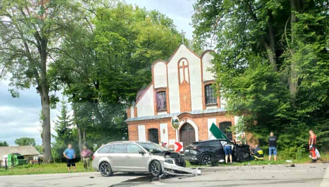 Kolejne zderzenie aut na feralnym skrzyżowaniu w Rudzie-Hucie Kolejne zderzenie aut na feralnym skrzyżowaniu w Rudzie-Hucie