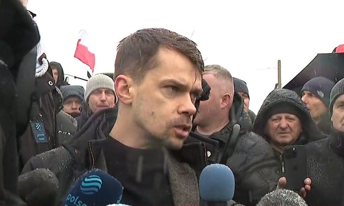 Kołodziejczak spotkał się z protestującymi rolnikami. Padły słowa, by "nie włazić w d*** Tuskowi"