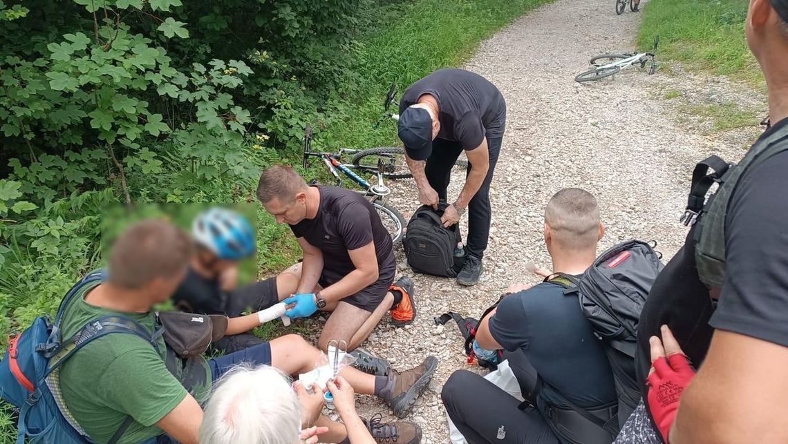 Krasnostawscy policjanci podczas akcji pomocy w słowackich Tatrach