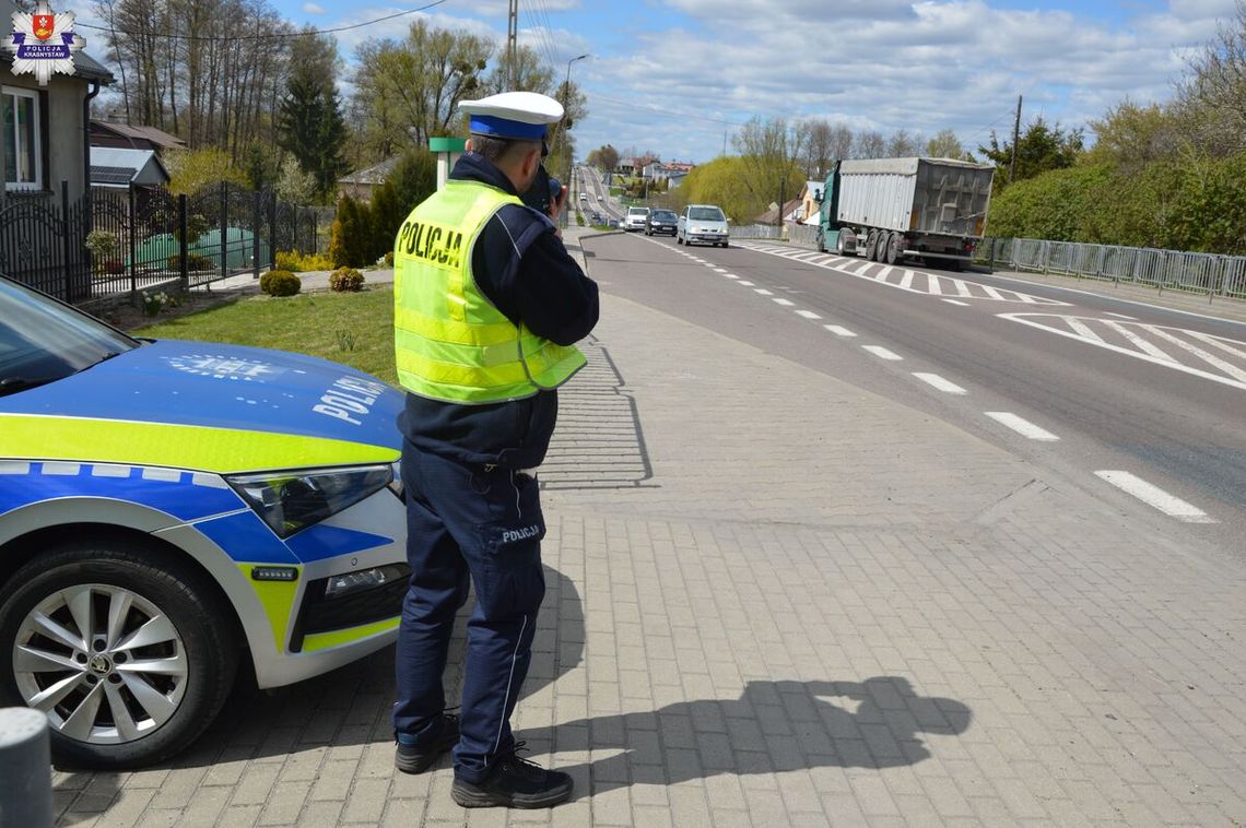 Krasnostawscy policjanci wręczyli kilkadziesiąt mandatów w jeden dzień