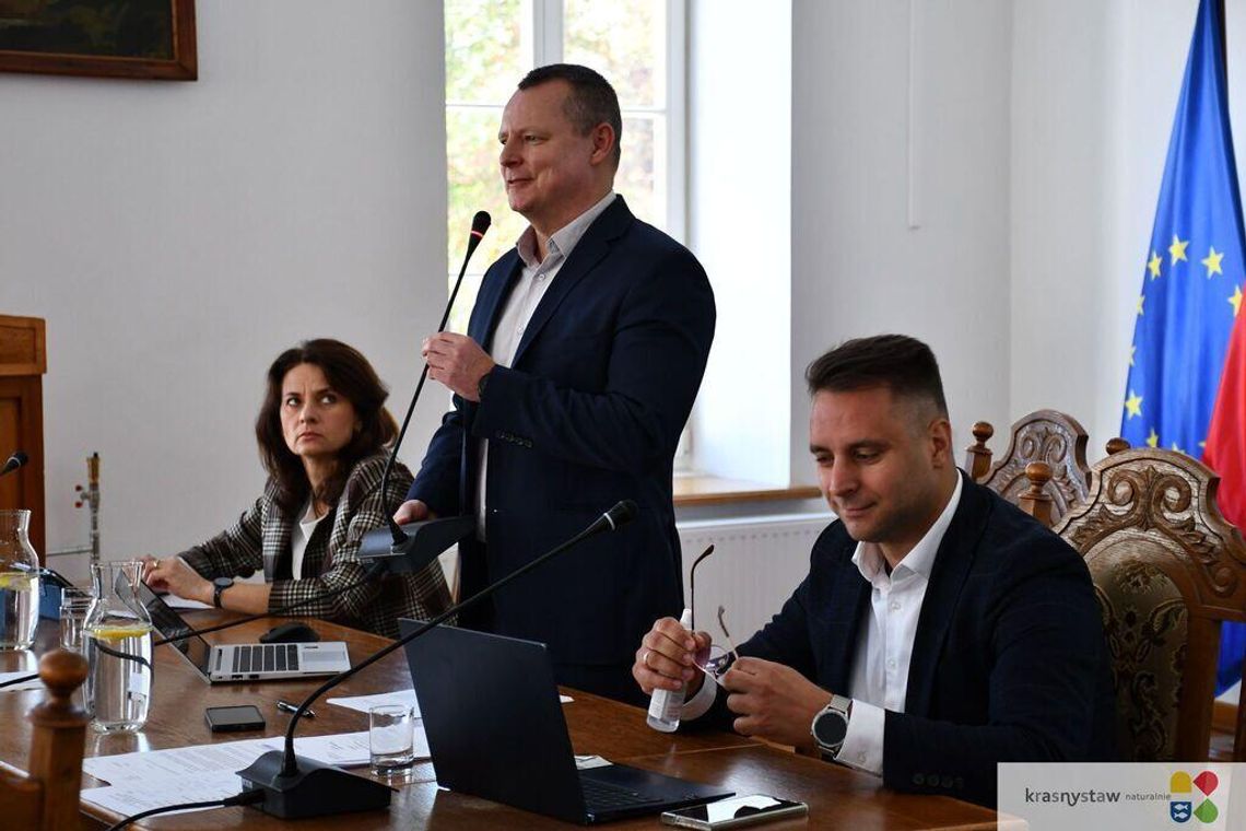 Krasnystaw. Gdzie się kierować w razie niebezpieczeństwa? Przewodniczący pyta o schrony