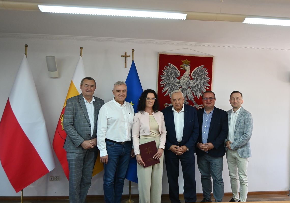 Krasnystaw. Justyna Wolska oficjalnie dyrektorem Zespołu Szkół nr 2